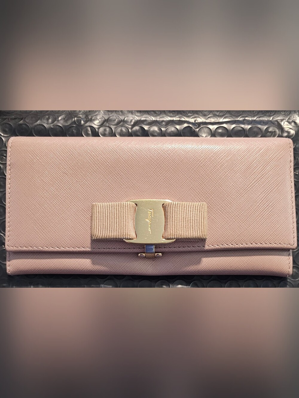 SALVATORE FERRAGAMO VARA BOW LONG WALLET